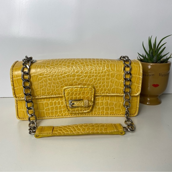 SALE. Liz Claiborne Yellow Crocodile-Embossed Women's Bag - Picture 3 of 9